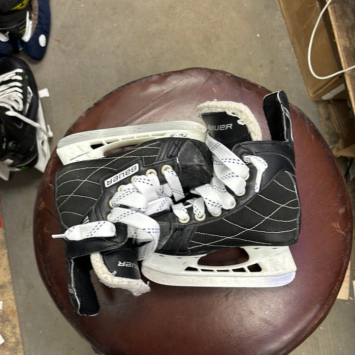 Used Bauer Nexus 22 Size 9.0 Youth Skates