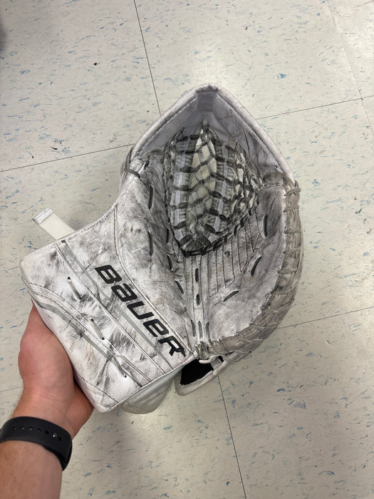 Used Bauer S23 GSX Intermediate Catcher