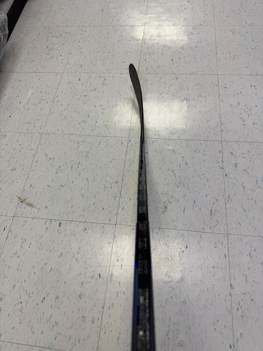 TRUE Pro Stock NOAH DOBSON HZRDUS 9x4 Hockey Stick Senior