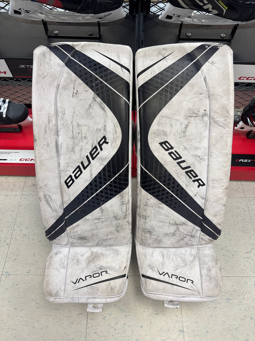 Used Bauer Vapor x700 Junior Large (30”+) Goal Pads