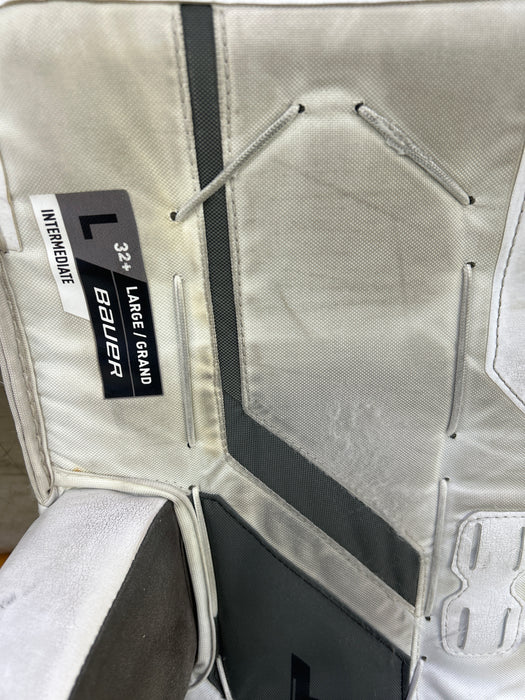 Used Bauer Supreme M5 Pro Intermediate Goal Pads