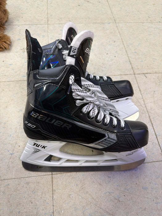 Demo Bauer Supreme F30 Size 10.0D Skates
