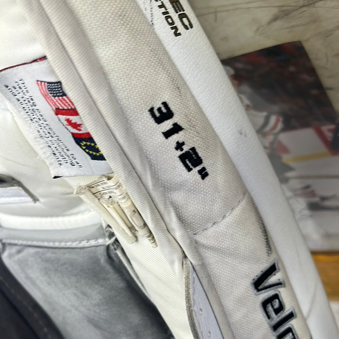 Used Vaughn Velocity V6 31+2 Goal Pads
