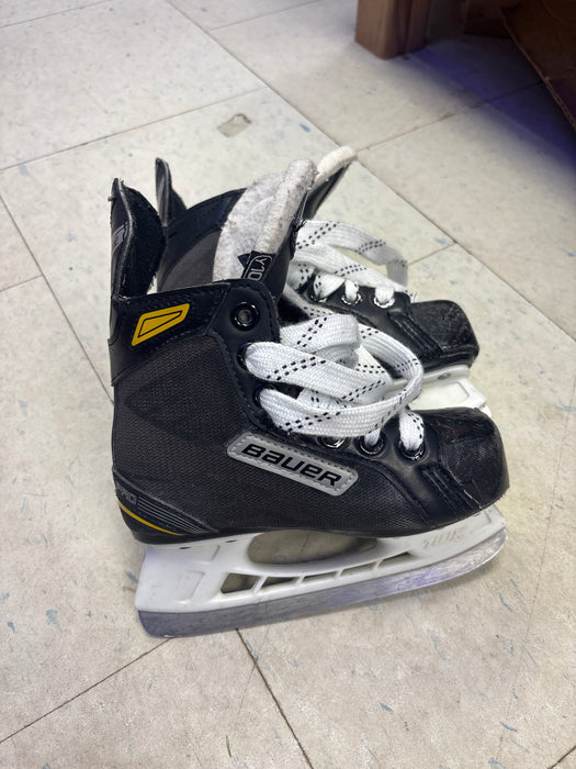Used Bauer Pro Size 10.0 Youth Skates