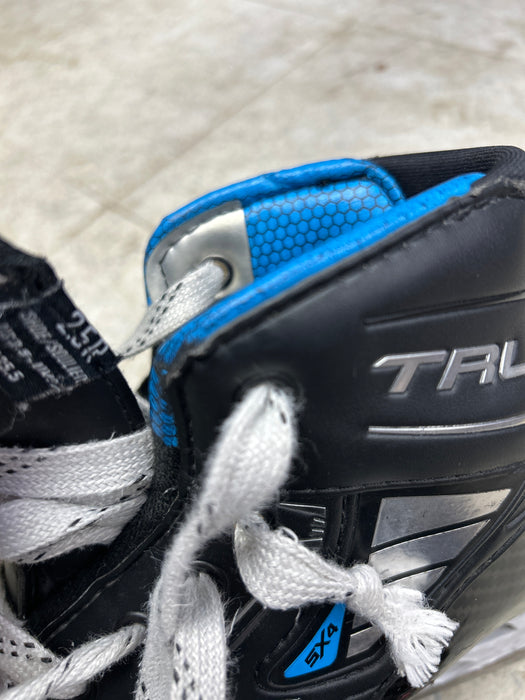 Used True Catalyst 5X4 Goal Skates