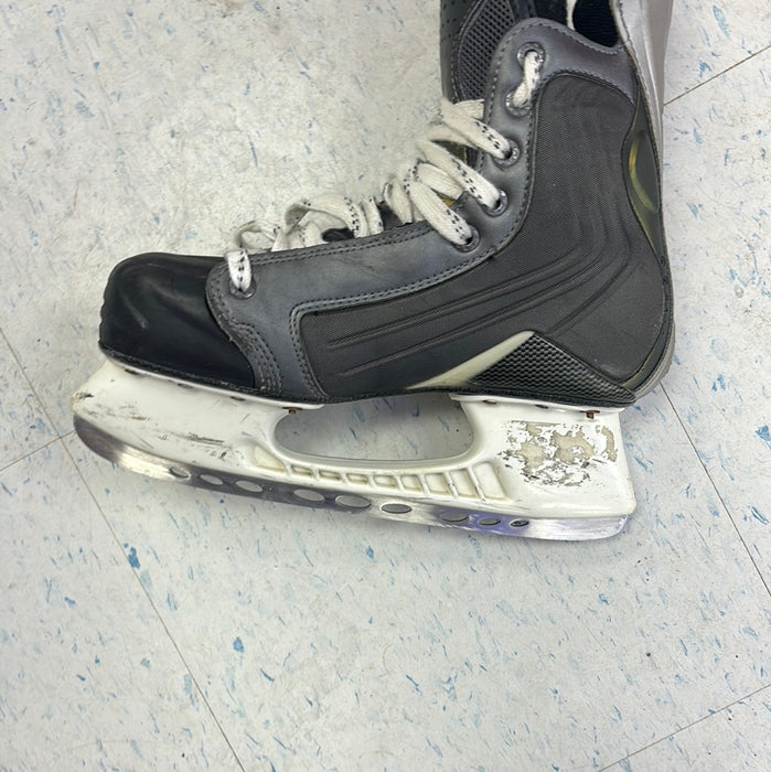 Used Nike Quest 1 7.5 Senior Skates