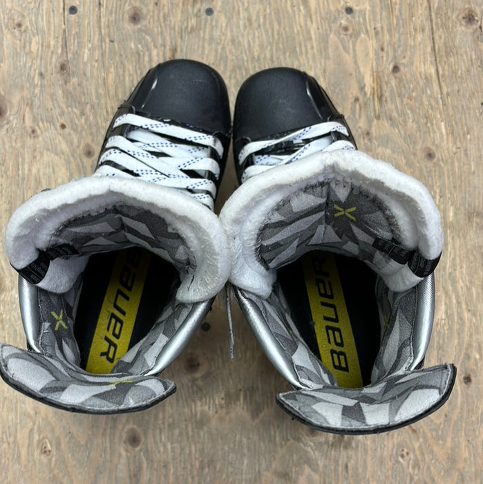 Used Bauer Vapor X3 6.5 D Intermediate Skates