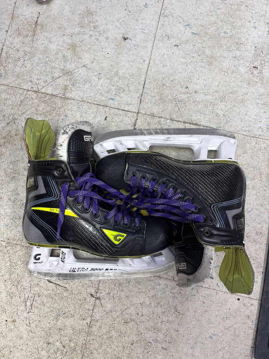 Used Graf Ultra G9035 Size 6.0EE Skates