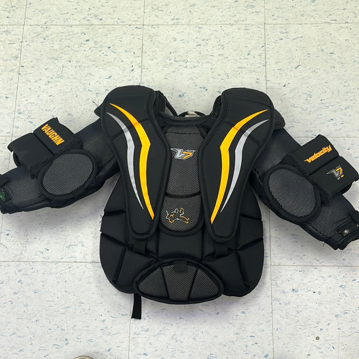 Used Vaughn V7 Youth M/L Chest Protector