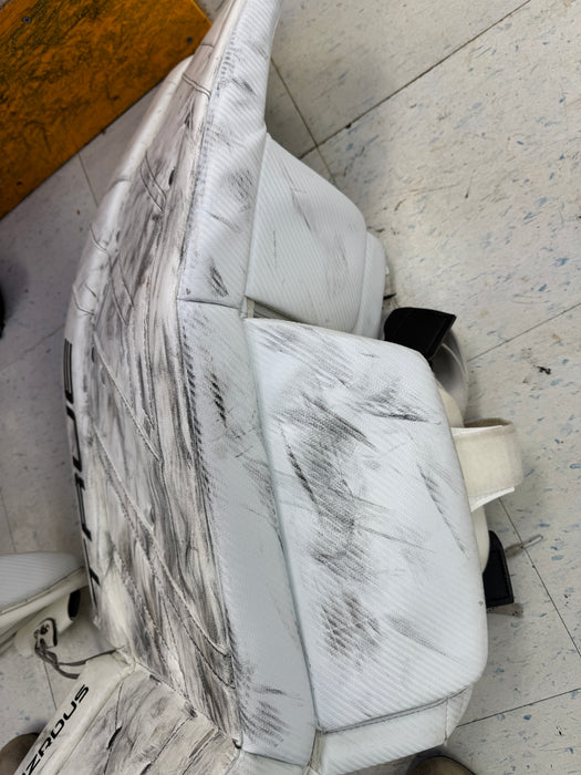 Used True Hzrdus Pro Leg Pads 35+2”