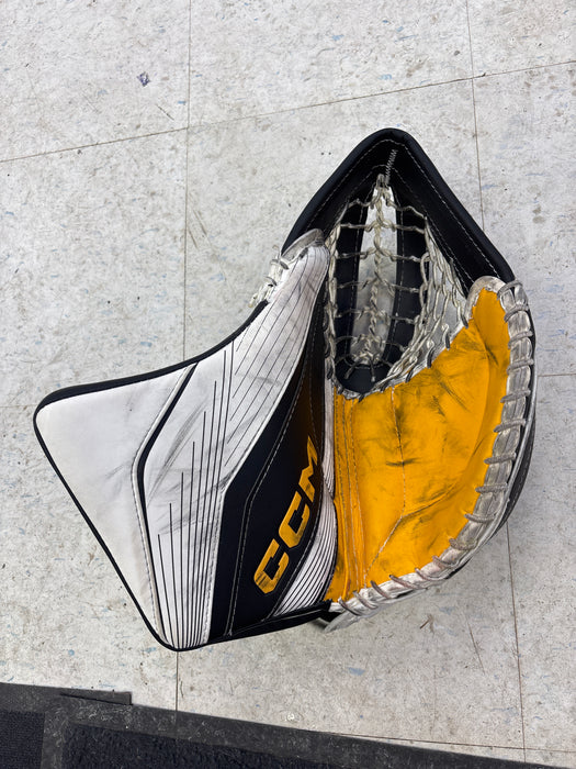 Used CCM EFlex 6.9 Senior Catcher