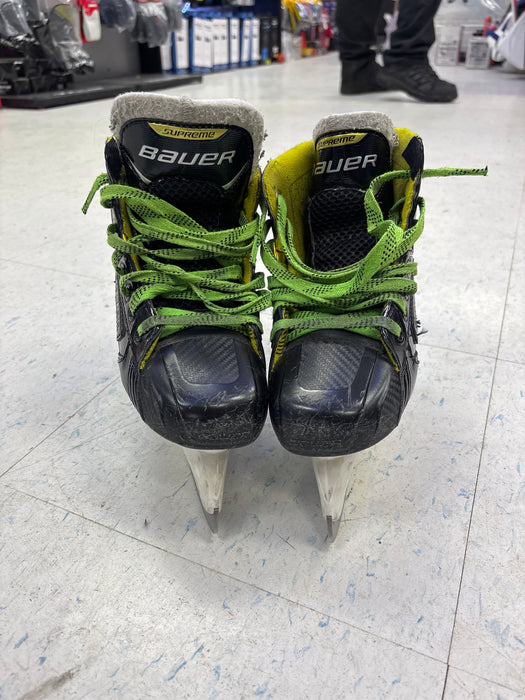 Used Bauer Supreme 3s Size 2.5 Junior Goal Skates
