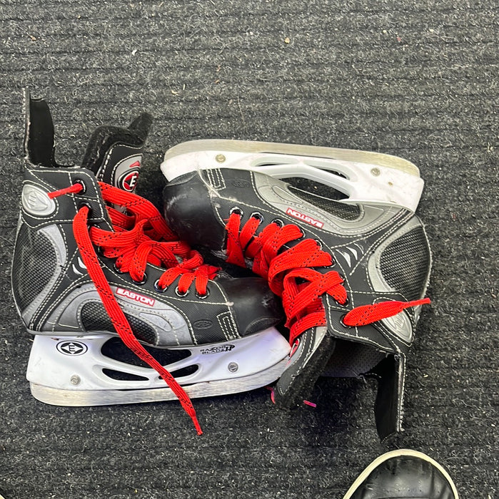 Used Easton Synergy 500 Size 1.5 Player Skates