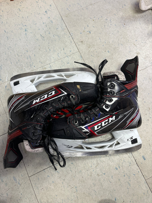 Used CCM JetSpeed FT490 Size 5.5D Skates