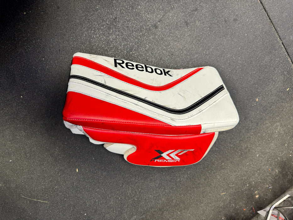 Used Reebok Premier XT Goalie Blocker Senior Regular