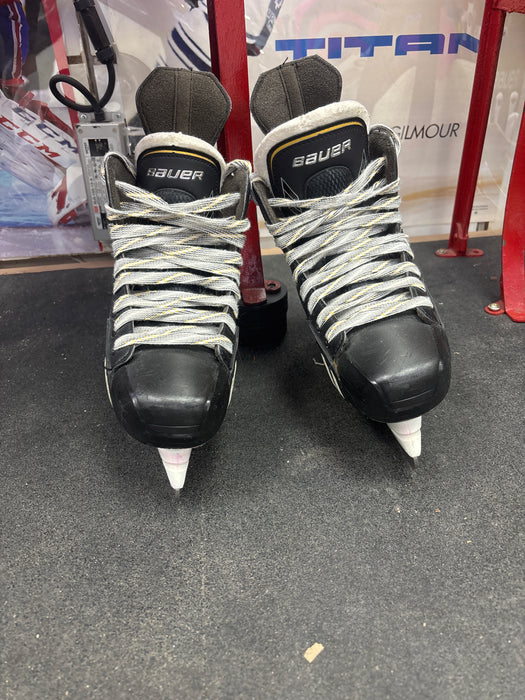 Used Bauer Supreme One.7 Skates Size 4.5