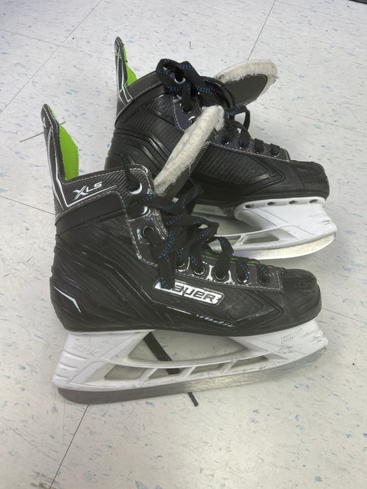 Used Bauer XLS Intermediate Player Skates