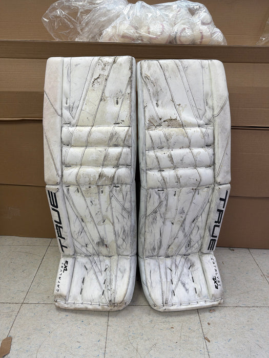 Used True Catalyst 7x3 34+2 Senior Goal Pads