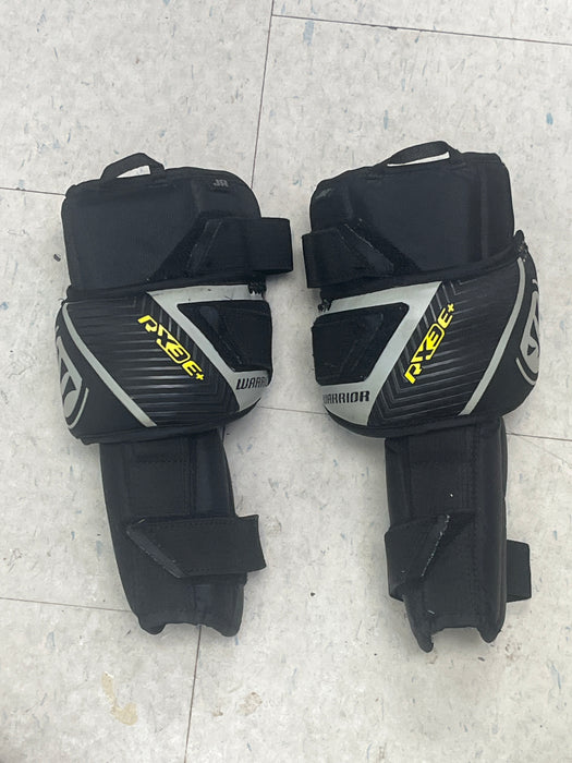 Used Warrior Ritual X3 E+ Junior Knee Guards
