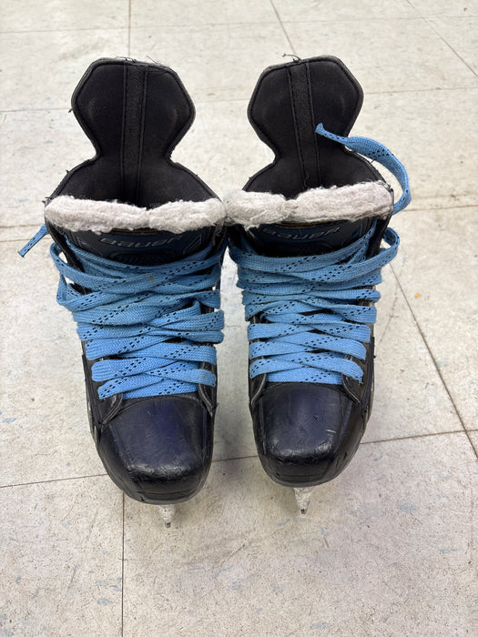 Used Bauer Supreme One.8 Size 3.0D Skates