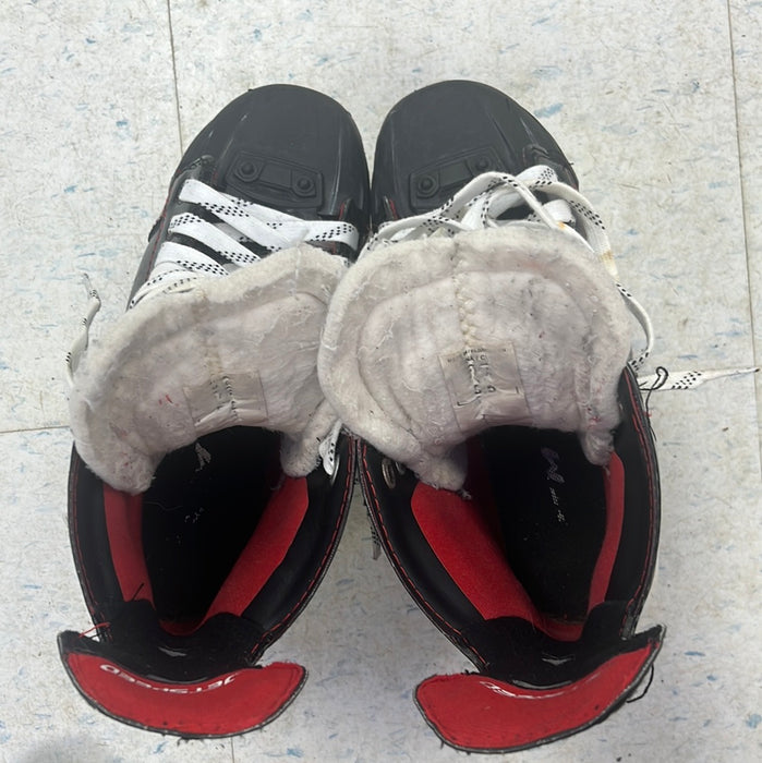 Used CCM JetSpeed FT475 Size 5.5 Player Skates