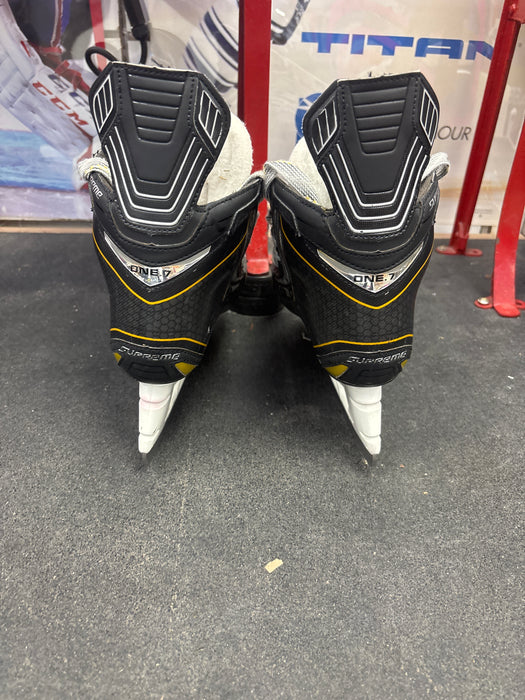 Used Bauer Supreme One.7 Skates Size 4.5