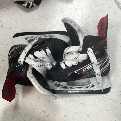 Used CCM JetSpeed FT2 Size 10 Youth Player Skates