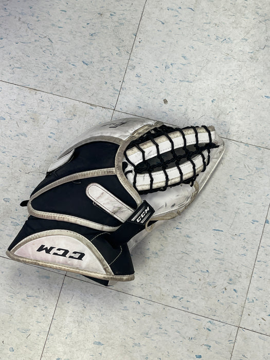 Used CCM E4.5 Youth Catcher
