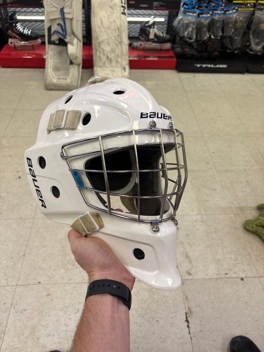 Used Bauer Profile 930 Senior Medium/Large Goal Mask