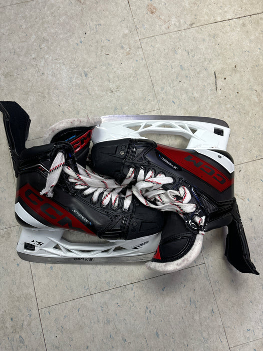 Used CCM JetSpeed FT680 Size 4.0 Skates