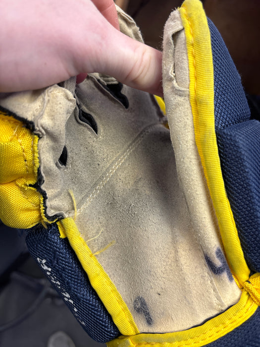 Used Bauer Team Pro 14” Glove