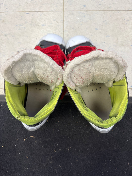 Used Graf Ultra G9035 Size 7.5 Senior Goal Skates