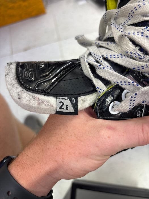 Used Bauer Supreme M50 Pro Size 2.5D Skates