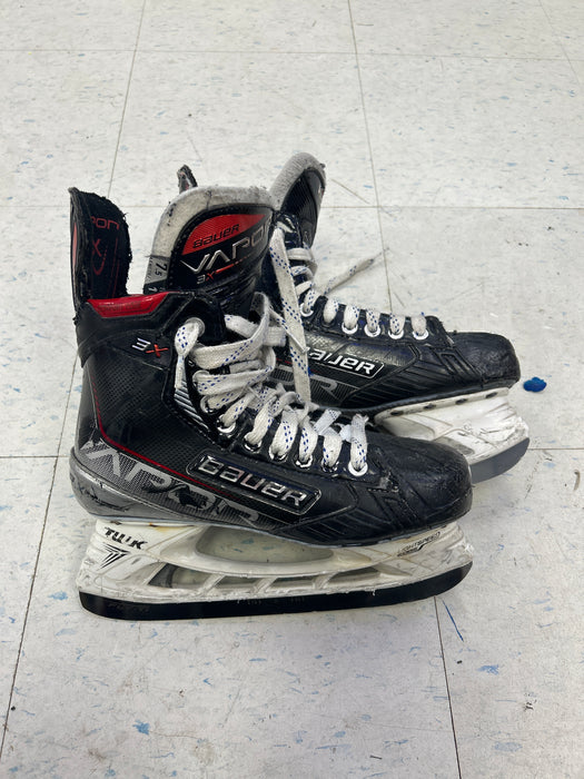 Used Bauer Vapor 3X Senior Player Skates 7.5 Fit 1