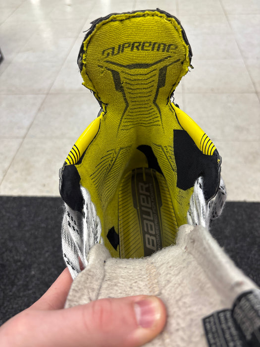 Used Bauer Supreme M4 Size 4.5 Fit 2 Skates