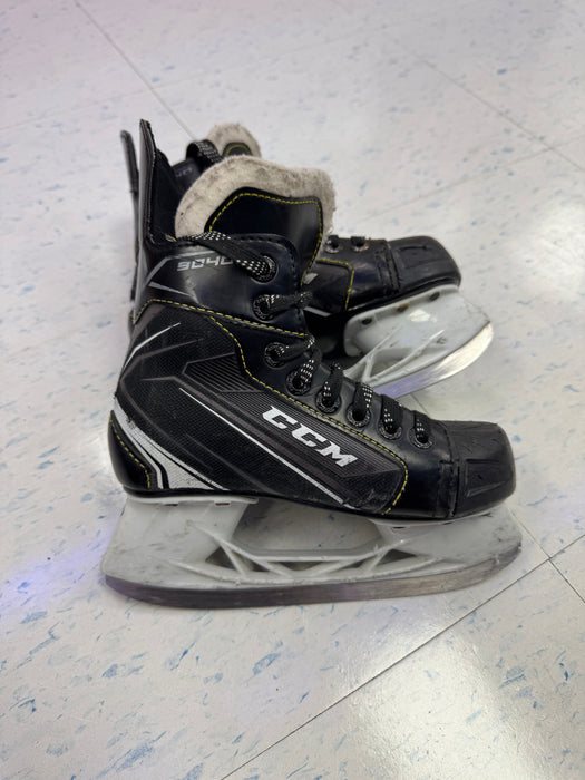 Used CCM Tacks 9040 Youth 13.0D