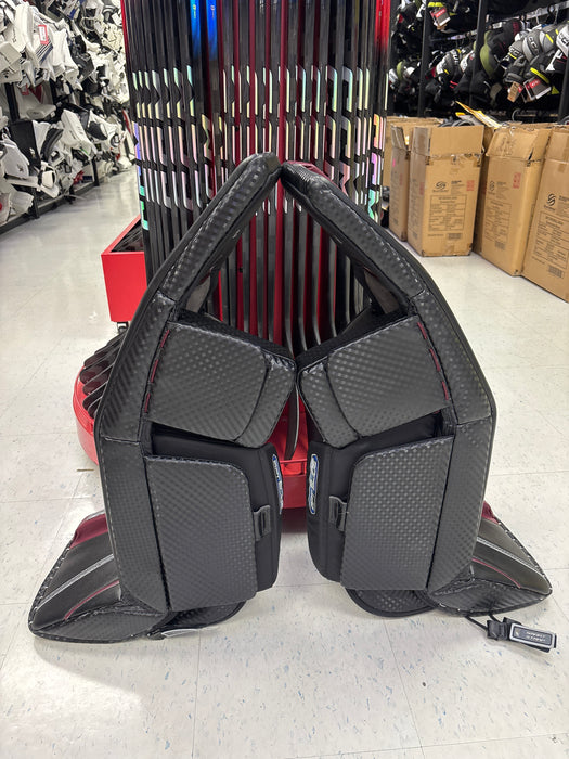 Brian’s Iconik Demo 34+1” Senior Goal Set