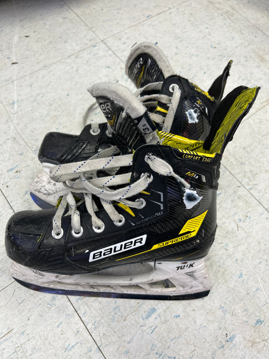 Used Bauer Supreme M4 Junior Player Skates