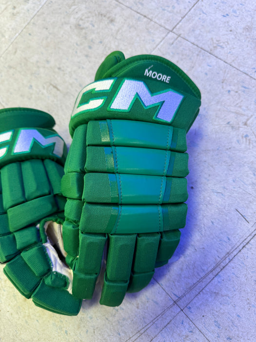 Toronto Maples Leafs Pro Stock CCM 14” Gloves - Moore