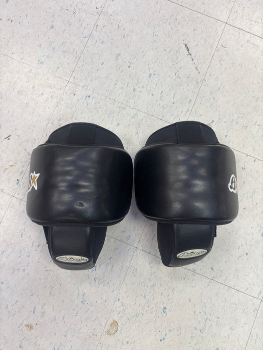 Used Brian’s Intermediate Knee Pads
