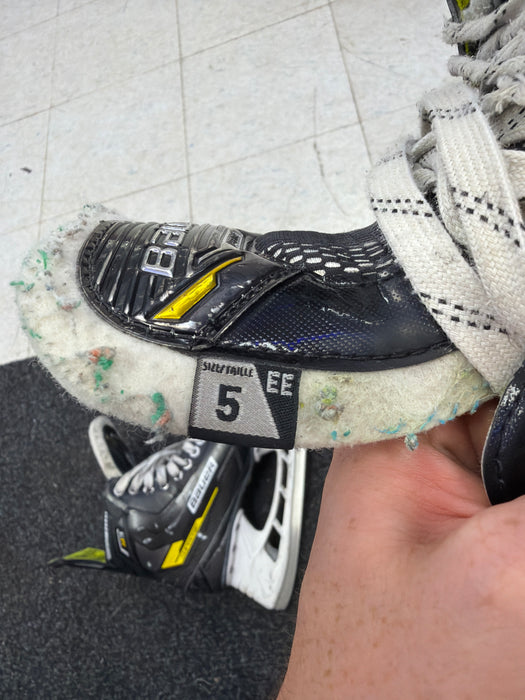 Used Bauer Supreme M3 Size 5.0EE Skates