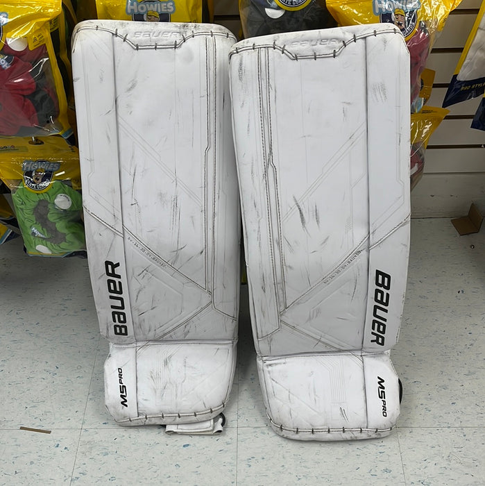 Used Bauer M5 Pro Intermediate Small 30+1” Goalie Pads