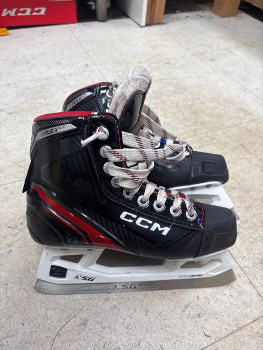 Used CCM EFlex 6.5 Size 3.0 Skates