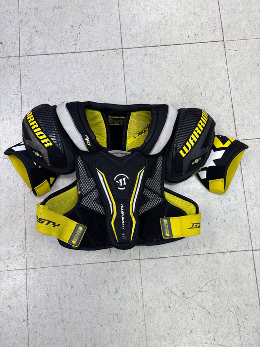 Used Warrior Dynasty Shoulder Pads Intermediate Large/X-Large