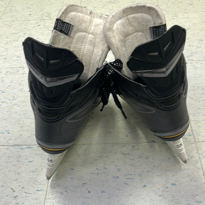 Used Bauer Supreme 170 Size 5.5 Player Skates