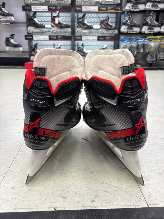 Used Bauer Vapor x2.7 Size 9.0D Goal Skates