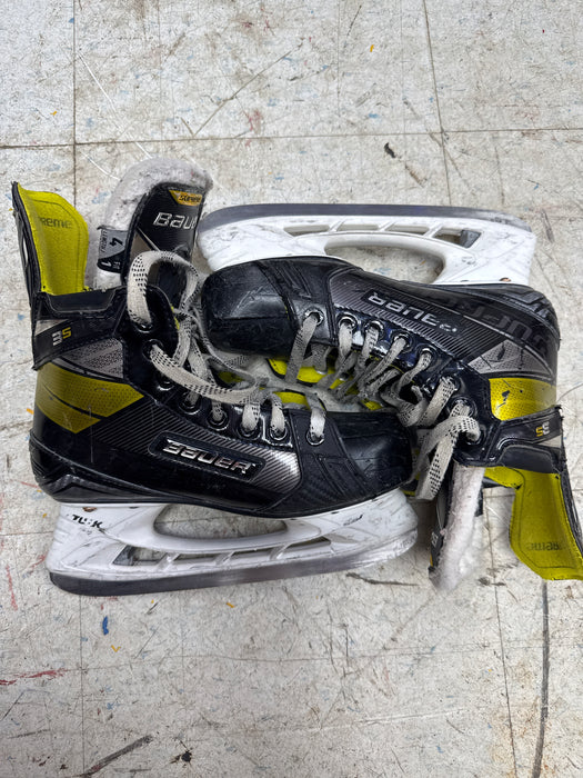 Used Bauer Supreme 3S Skates Size 4.0 Fit 1