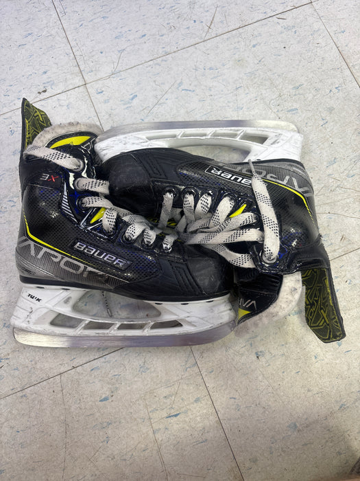 Used Bauer Vapor 3x Youth 13.0 Skates