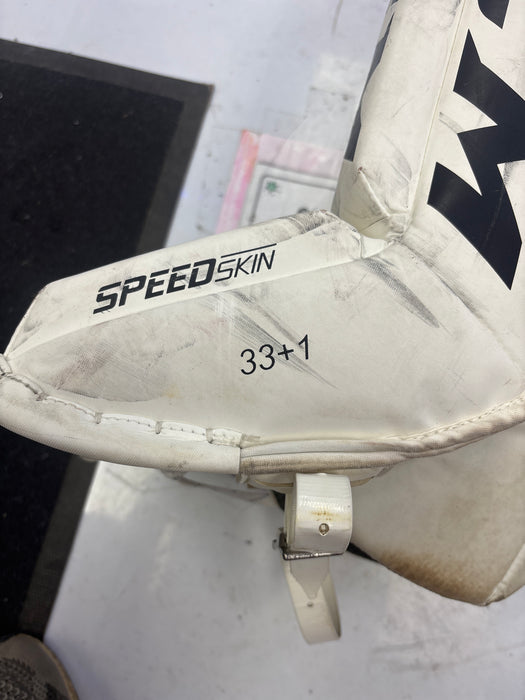 Used CCM EFlex 5.5 33+1” Senior Goal Pads