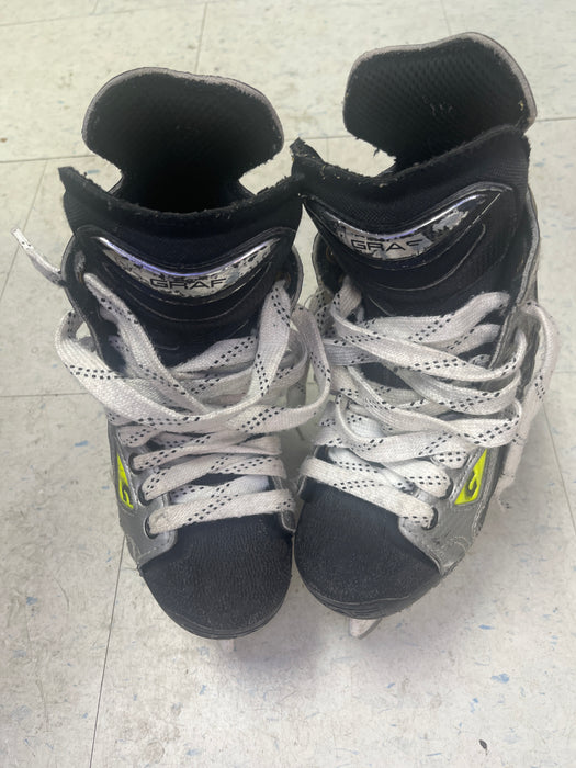 Used Graf Supra 570 Size 1 Skates